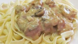 Chicken Stroganof w Fettucine image